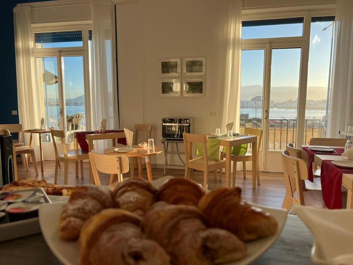 Garibaldi R&B Acomodação com café da manhã Messina Exterior foto